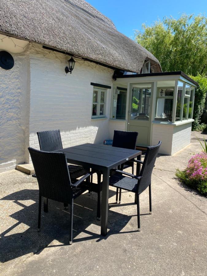 Thatch Cottage, East Boldre Nr Beaulieu And Lymington بروكينهورْسْتْ المظهر الخارجي الصورة