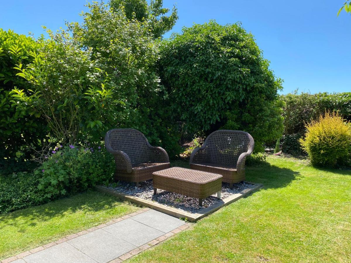 Thatch Cottage, East Boldre Nr Beaulieu And Lymington بروكينهورْسْتْ المظهر الخارجي الصورة