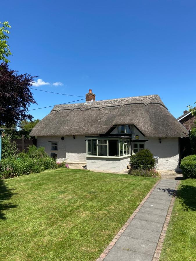 Thatch Cottage, East Boldre Nr Beaulieu And Lymington بروكينهورْسْتْ المظهر الخارجي الصورة